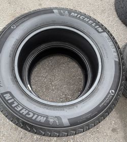 2 Michelin Tires For $70 265/65R18
