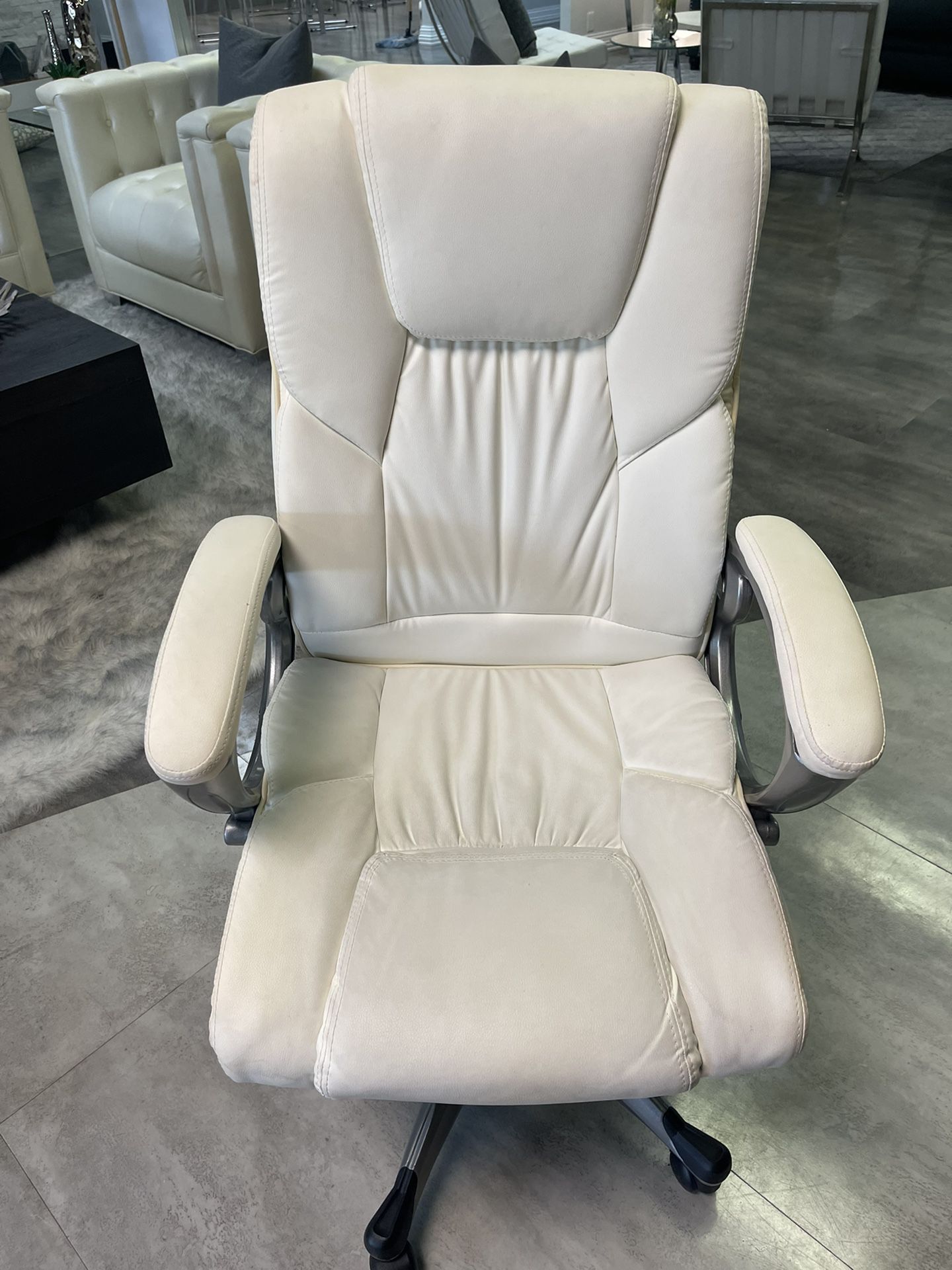 White Office Chair From Home Stager Warehouse 