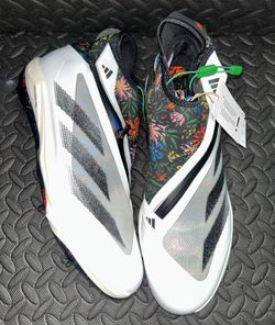 Men’s Julio Rodriguez Adizero Adidas Cleats Size 13 