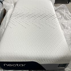 Nectar Premier Mattress - TWIN XL