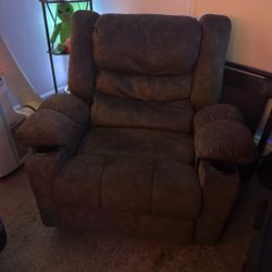 Recliner With Massager