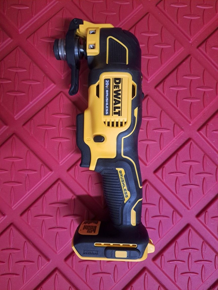 DeWalt Oscillating Atomic Tool