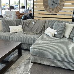 Brand New/ Gray Oversized Sectional, Seccional, Couch 