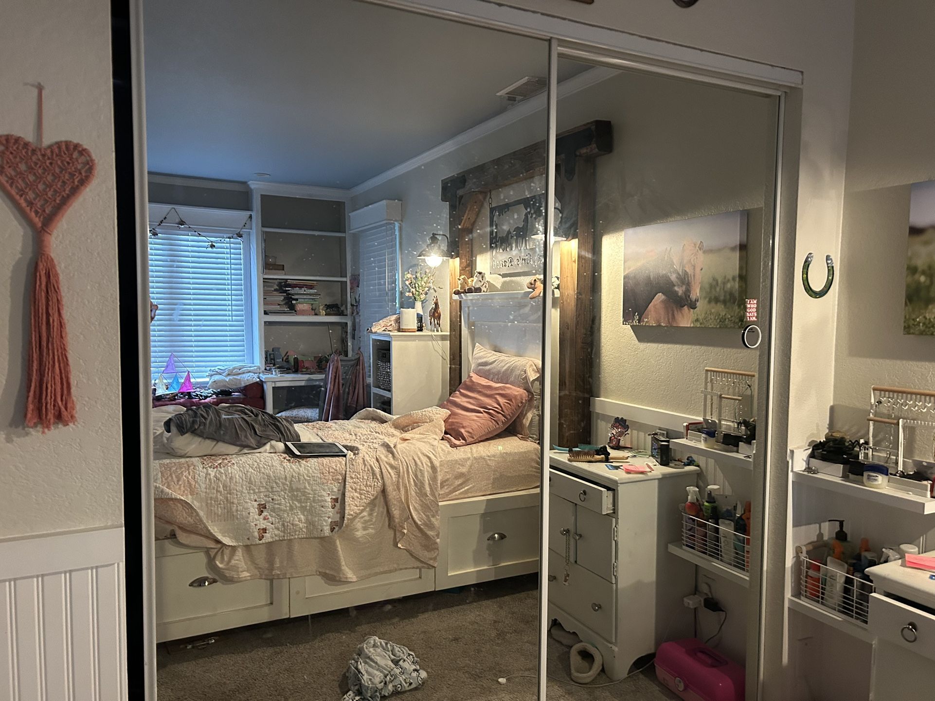 Doors Mirrored 60” X 80. Closet