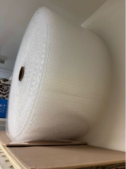 Bubble wrap Large roll/ small bubbles