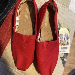 Red Toms Brand New Never Worn