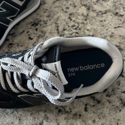 New balance shoes