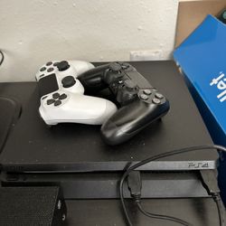 PS4 With 2 Controllers 