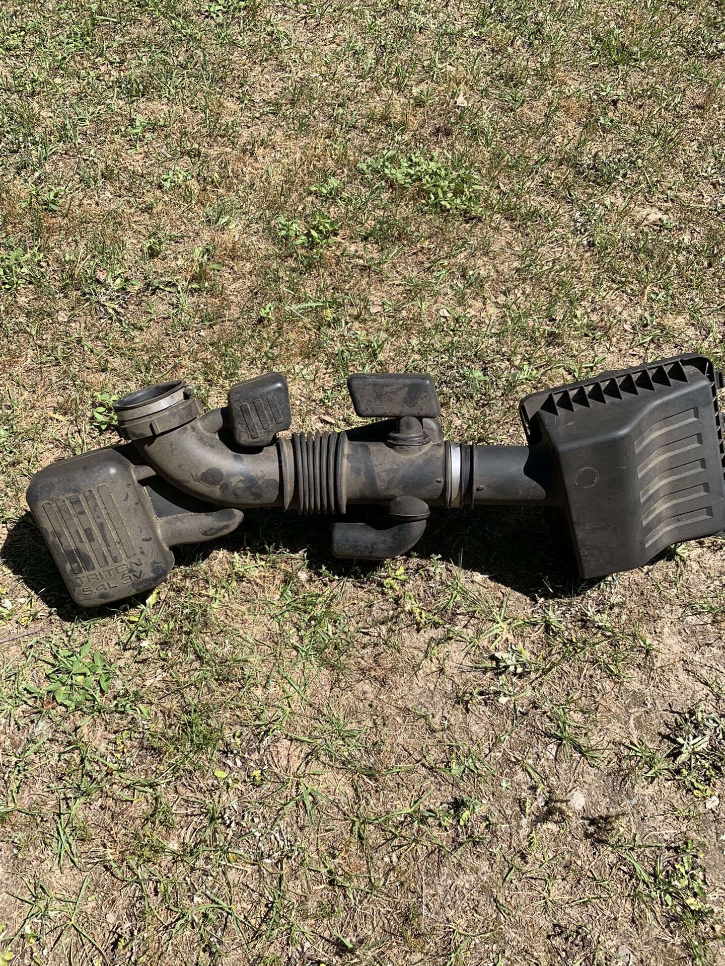 2010 Ford F150 OEM Air Intake System