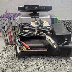 Xbox 360 120GB + Kinect Sensor + 7 Original Games (Fitness & Sports)