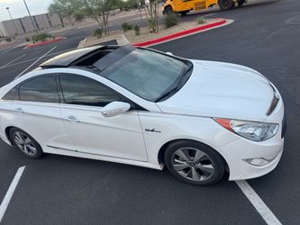 2012 Hyundai Sonata Hybrid