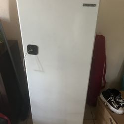 THOMSON DEEP FREEZER