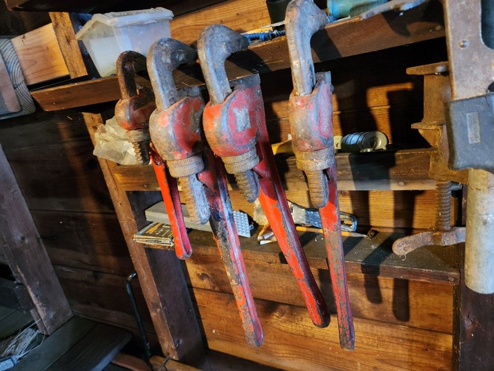 3 Adjustable Pipe Wrench Used In Excellent Condition