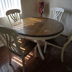 Round Dining Table with 4 Chairs – Solid – Cheap
