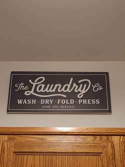 Laundry sign