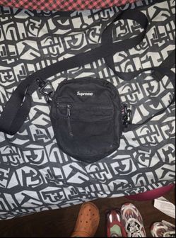 Supreme shoulder bag