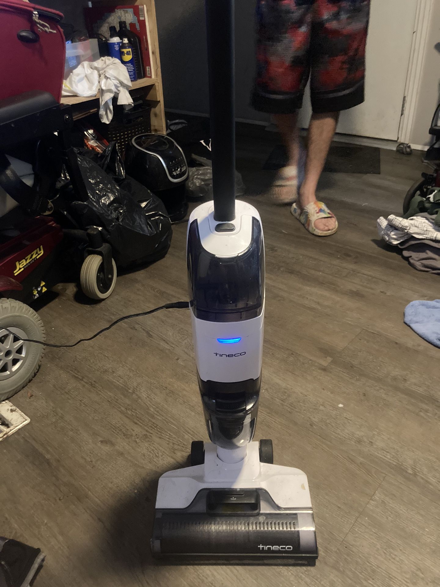 Wet Dry Vacuum and Mop