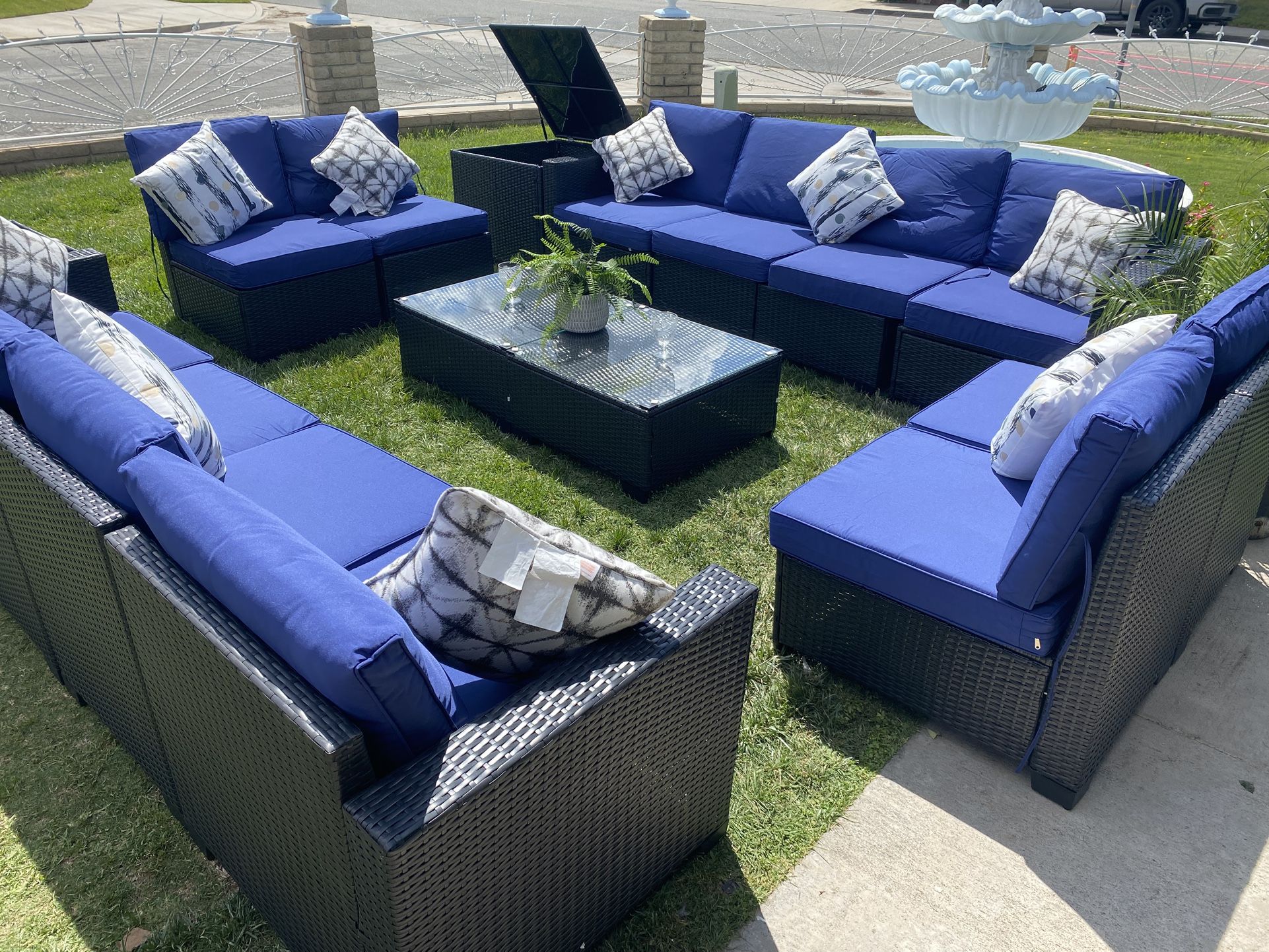Brand New Patio Set 