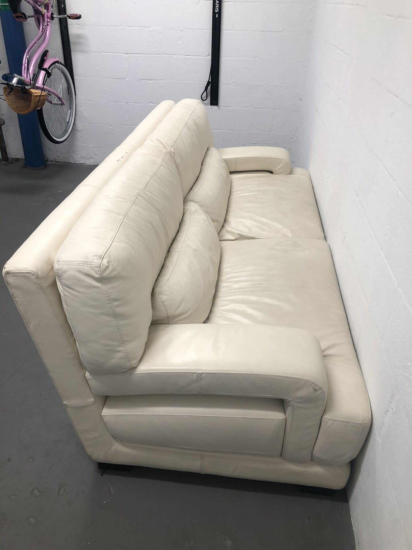 White / Cream / Bone LEATHER couch!
