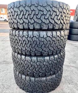 255/70/18 Bfgoodrich Selling a set of 4 tires in excellent condition 🫡
