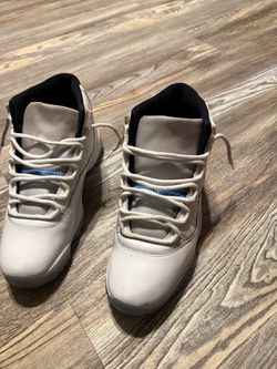 Air Jordan 11 Legend Blue size 13