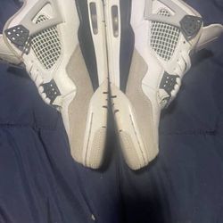 Military 4s Size 8 Men’s 