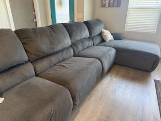 Gray Fabric Sectional Sofa with Chaise