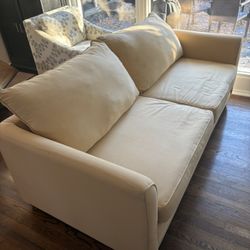 Pullout Couch (Full Size Bed)
