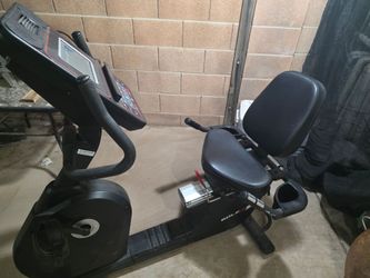 Sole R9 Recumbent Exercise Bike
