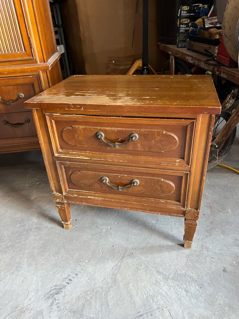 Dresser Set