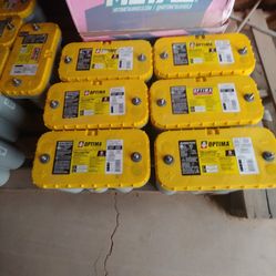New Yellow Top 31 Deep Cycle And Starting 175 Exchange List Price 440 Plus Tax