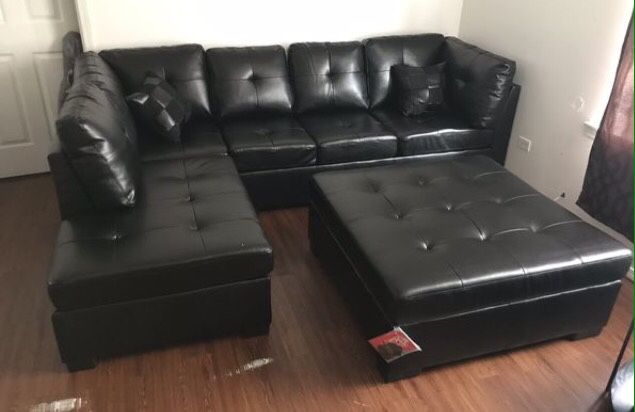 Black Leather Sectional Sofa Couch!! Brand New Free Delivery