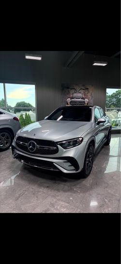 2027 Mercedes Benz glc 300