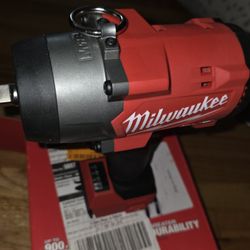 Milwaukee High Torque Impact  Brench  ( New )