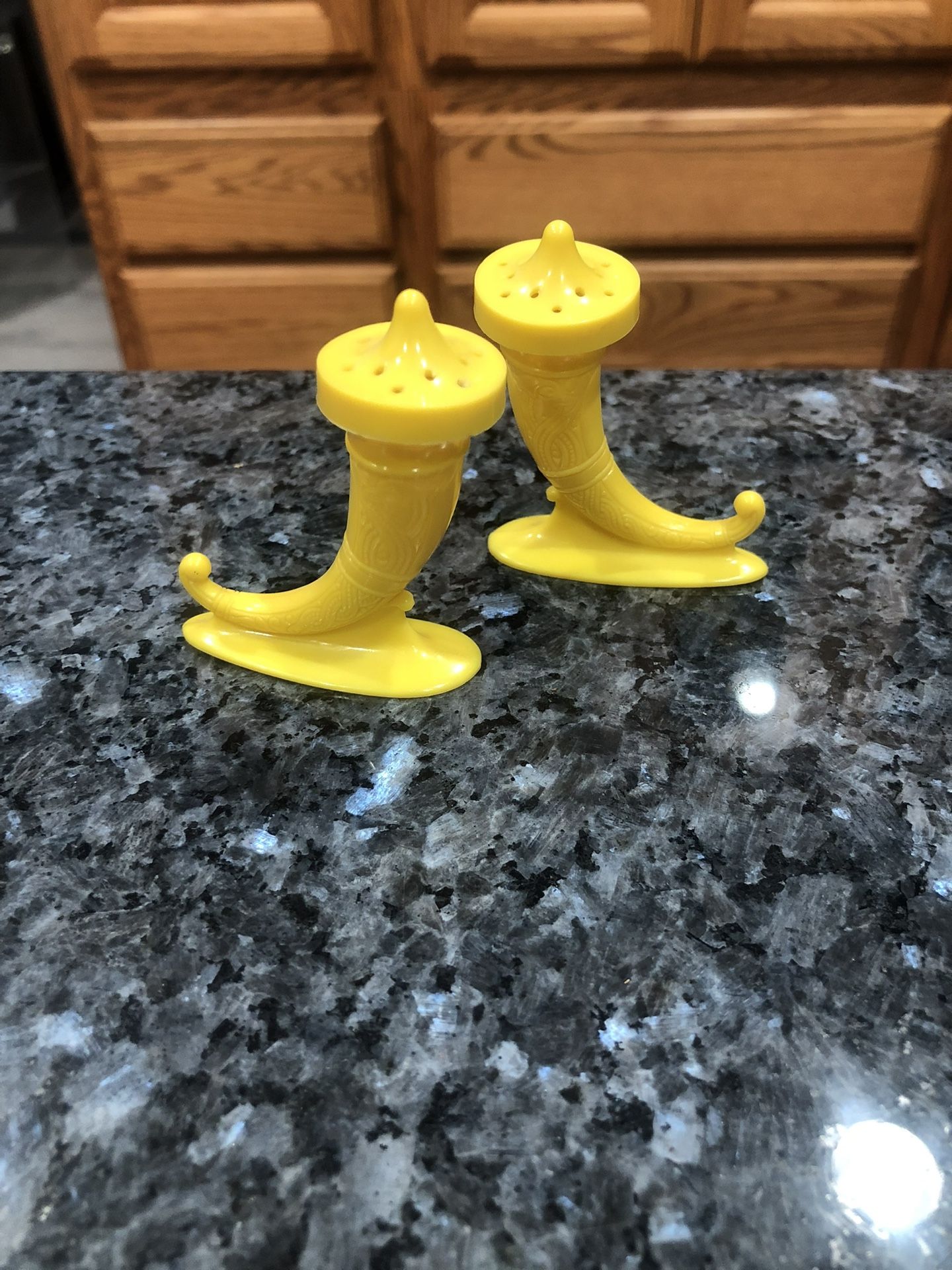 Plastic Viking horn salt and pepper shakers . Preowned good con