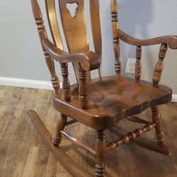 Rocking Chair 