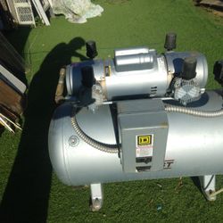 GAST AIR COMPRESSOR MODEL NO. 7HDD-70TA-M750X
