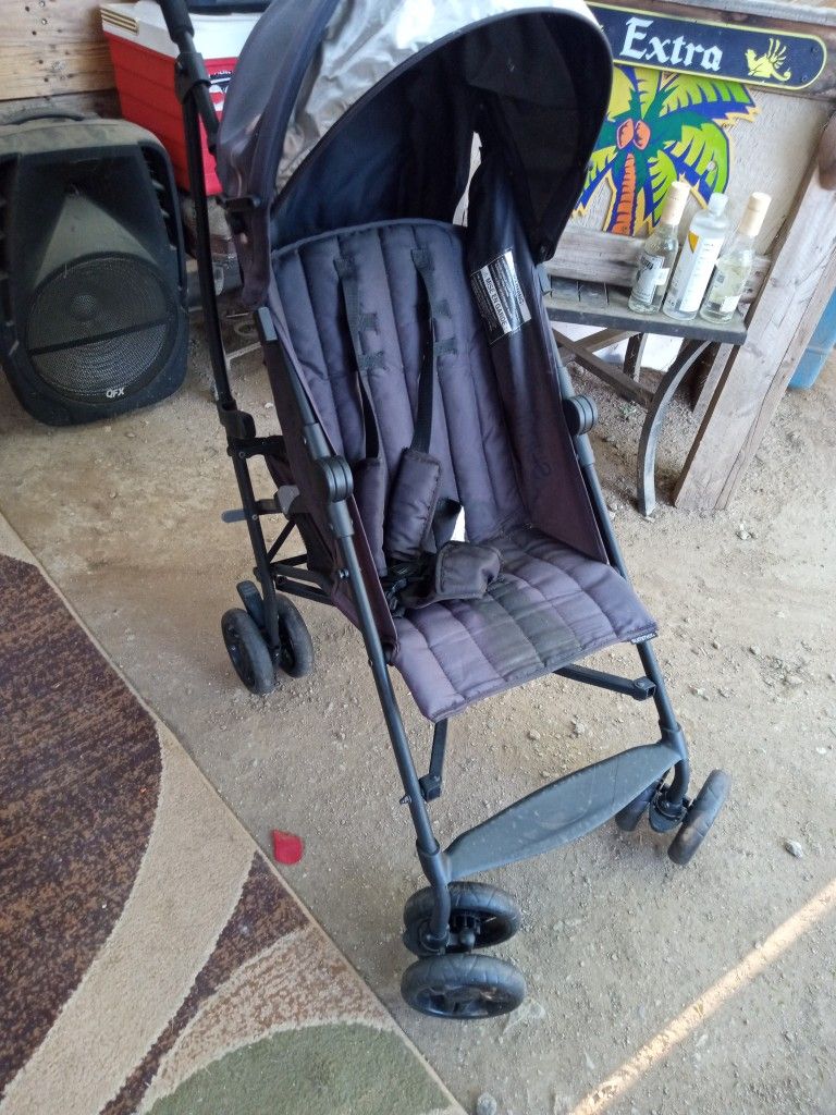 Stroller 