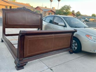 Gorgeous Large Wood & Leather King Size Sleigh Bed Frame w/ Nailhead Trim