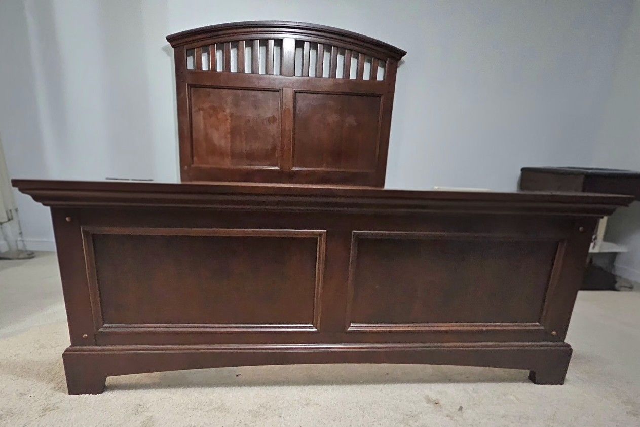 Queen Bed