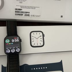 Apples Watch Series 7 45mm 