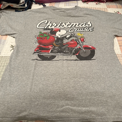 Men’s Short Sleeve Size Large Christmas Crusing Snoopy T-Shirt