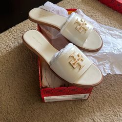 Brand New Tory  Burch Ivory Style 82637  (Original Authentic) 