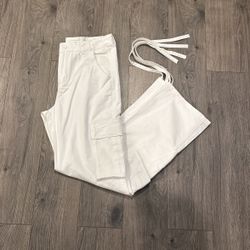 Women’s White Cargo Pants