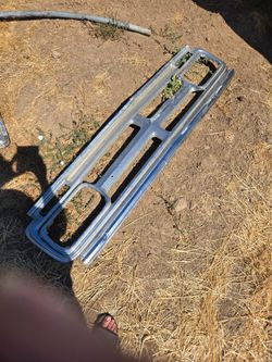 1970 GMC G10 TRUCK OEM CHROME GRILL