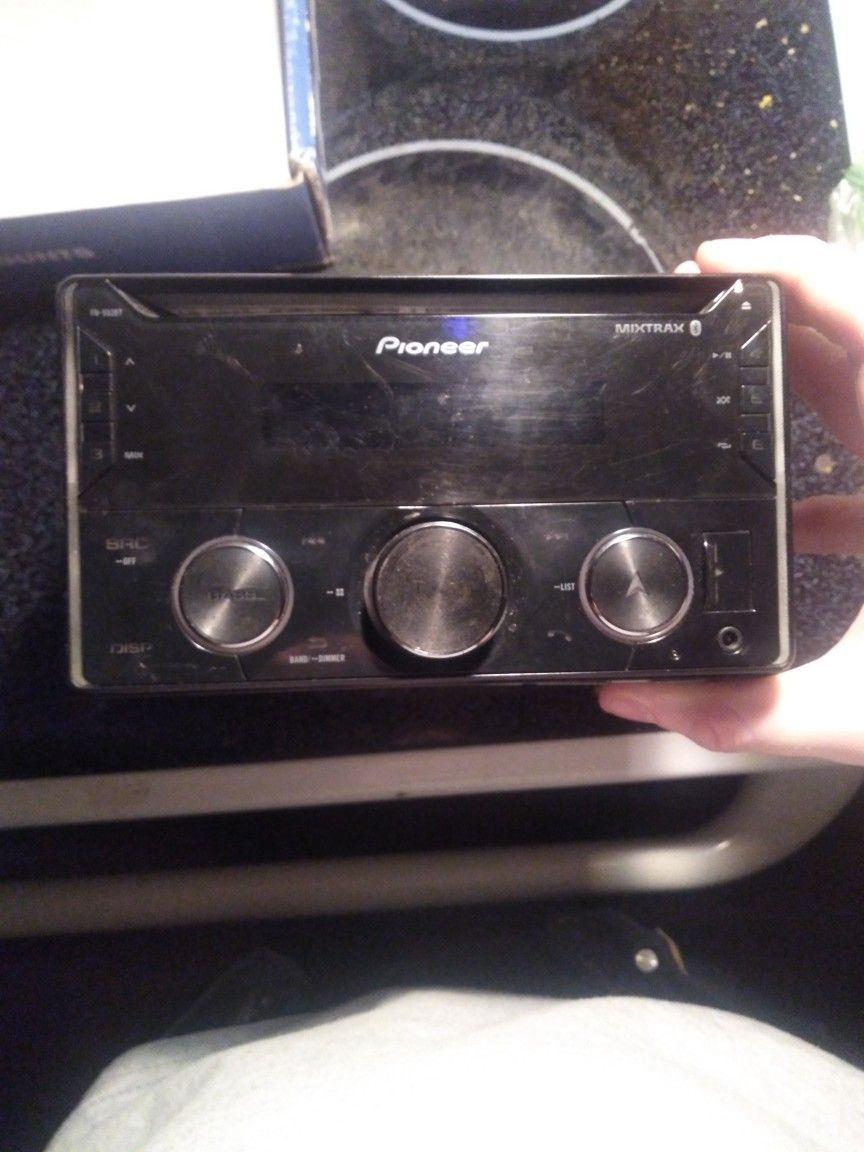 Pioneer Mixtrax Car Audio 