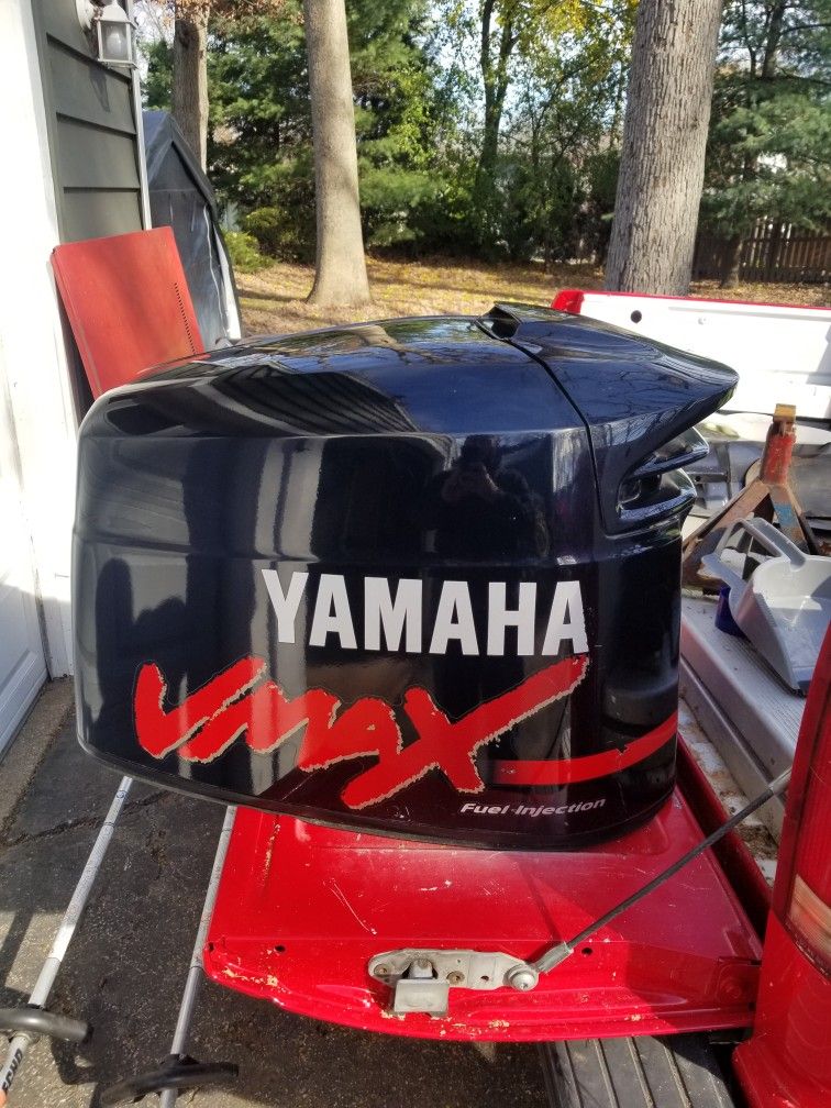 Yamaha 150 Hp VMax Outboard Cowl