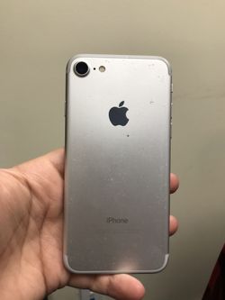 iPhone 7 128GB Factory Unlocked