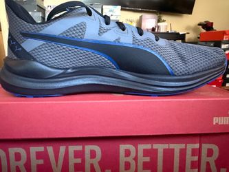 Puma Running Sneaker