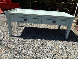 Coffee table with 4 drawers